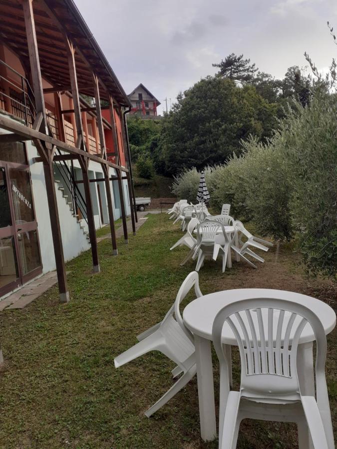 Dipendenza Del Grillo Bilocale Familiare Coreglia Antelminelli エクステリア 写真