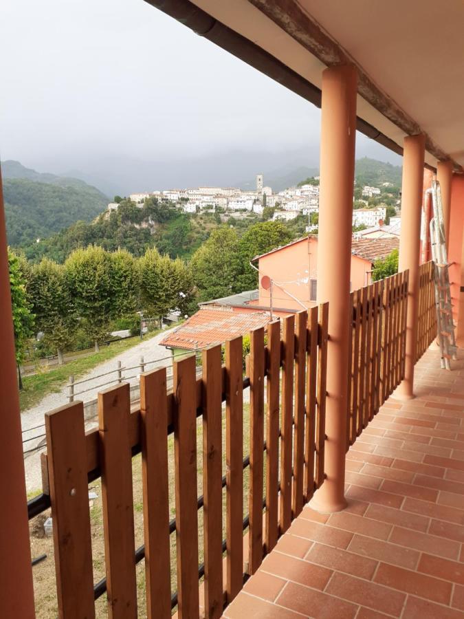 Dipendenza Del Grillo Bilocale Familiare Coreglia Antelminelli エクステリア 写真